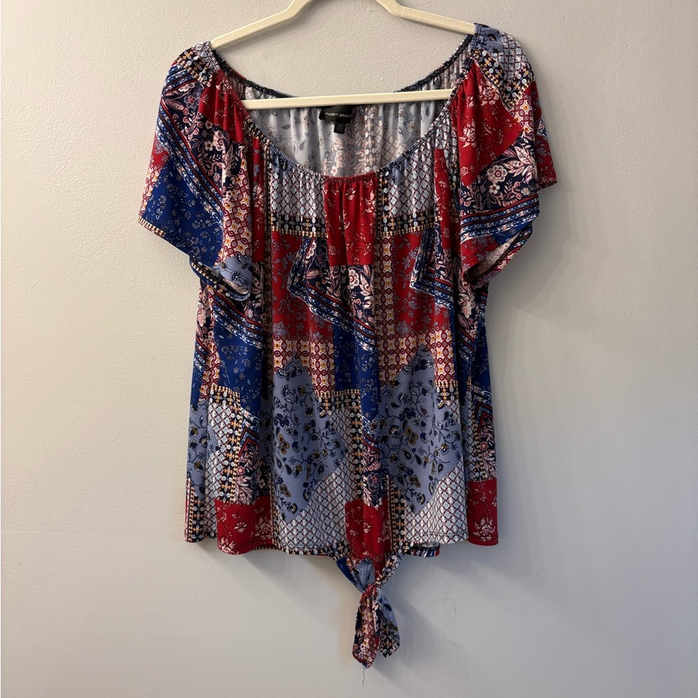 patchwork peasant blouse, red/blue. Sz 1X
Comes from smoke free home